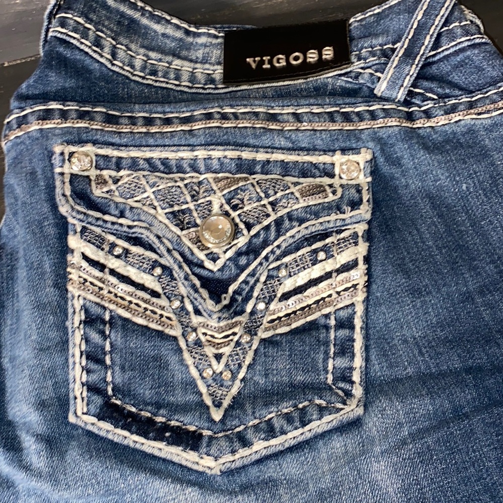 Vigors Shorts